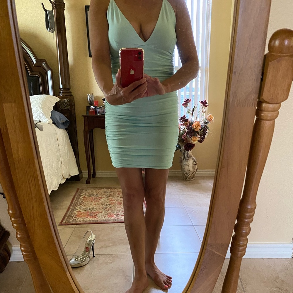 Flash Sale NWT Xenia Boutique Mint Dress Sz US 4/6